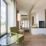 Leonardo Hotel 4*