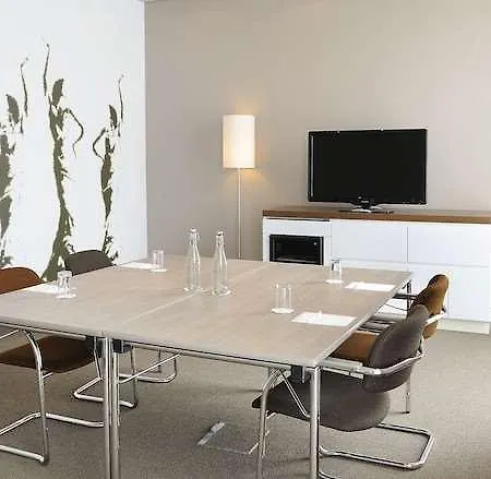 Hotel Leonardo 4*