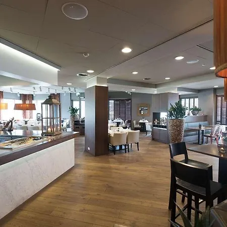Leonardo Hotel 4*