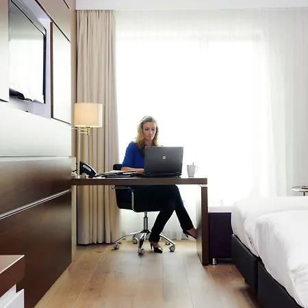 Leonardo 帕朋德列特