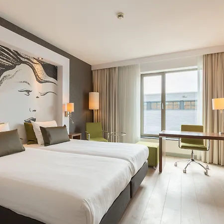 Hotel Leonardo 4*