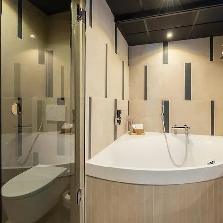 Hotel Leonardo 4*