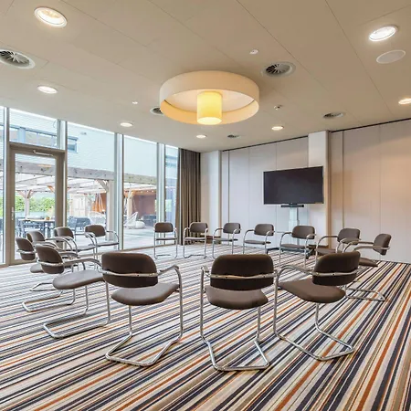 Hotel Leonardo 4*