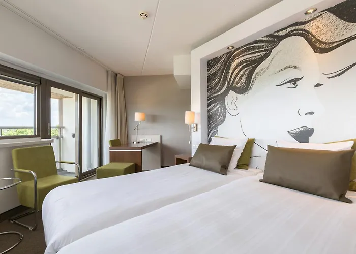 Leonardo 4* بابيندريخت