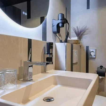 Leonardo 4* Papendrecht